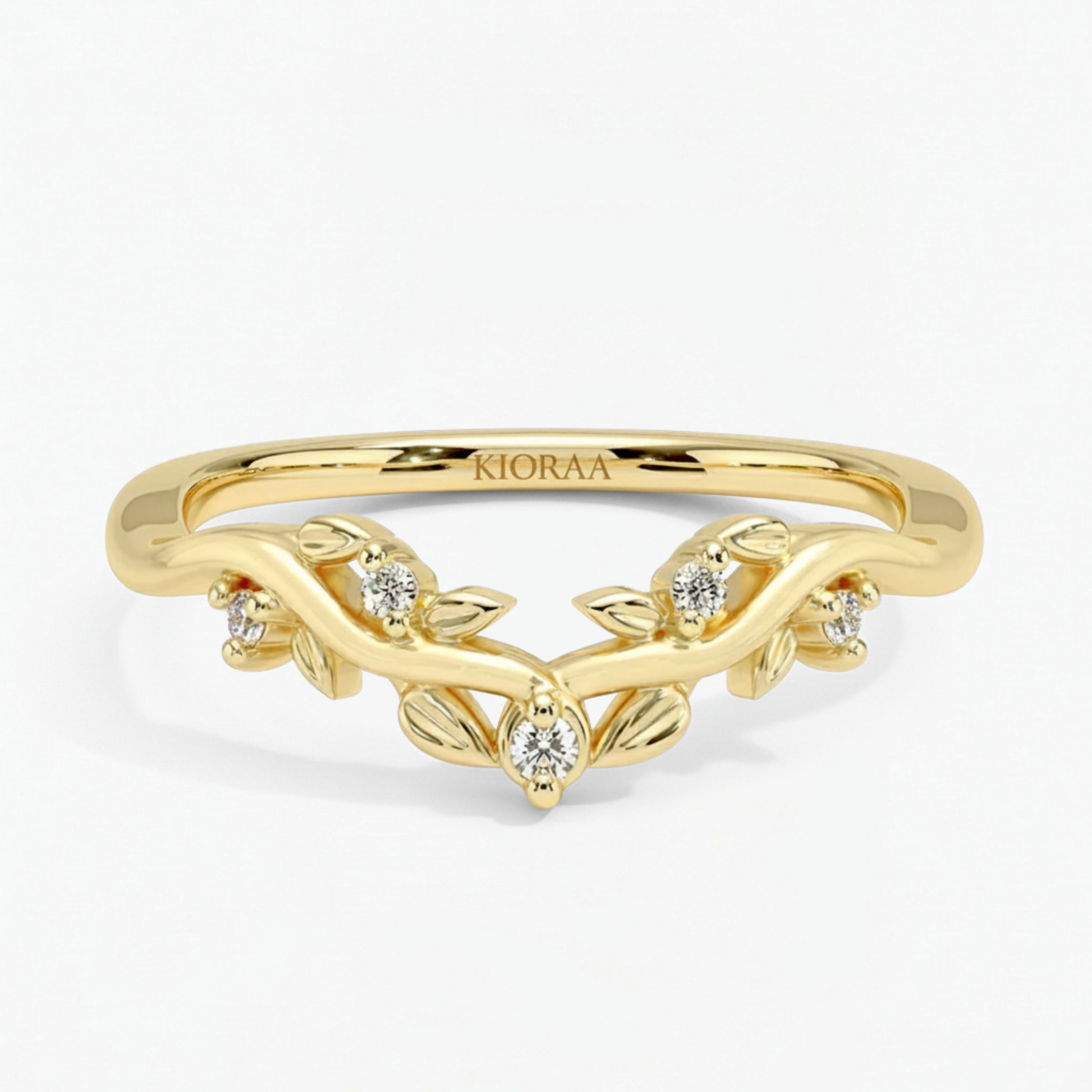 Round Cut Nature Inspired Leaf Wedding Band