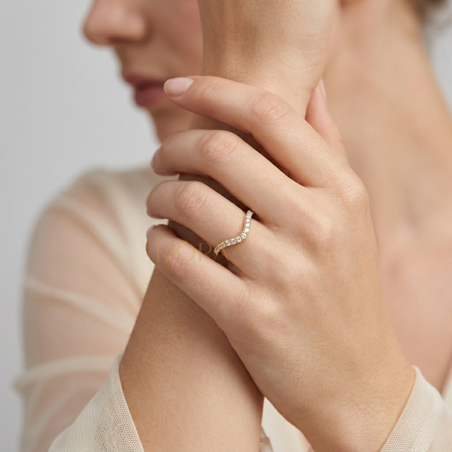 Curve Chevron Round Cut Wedding Band