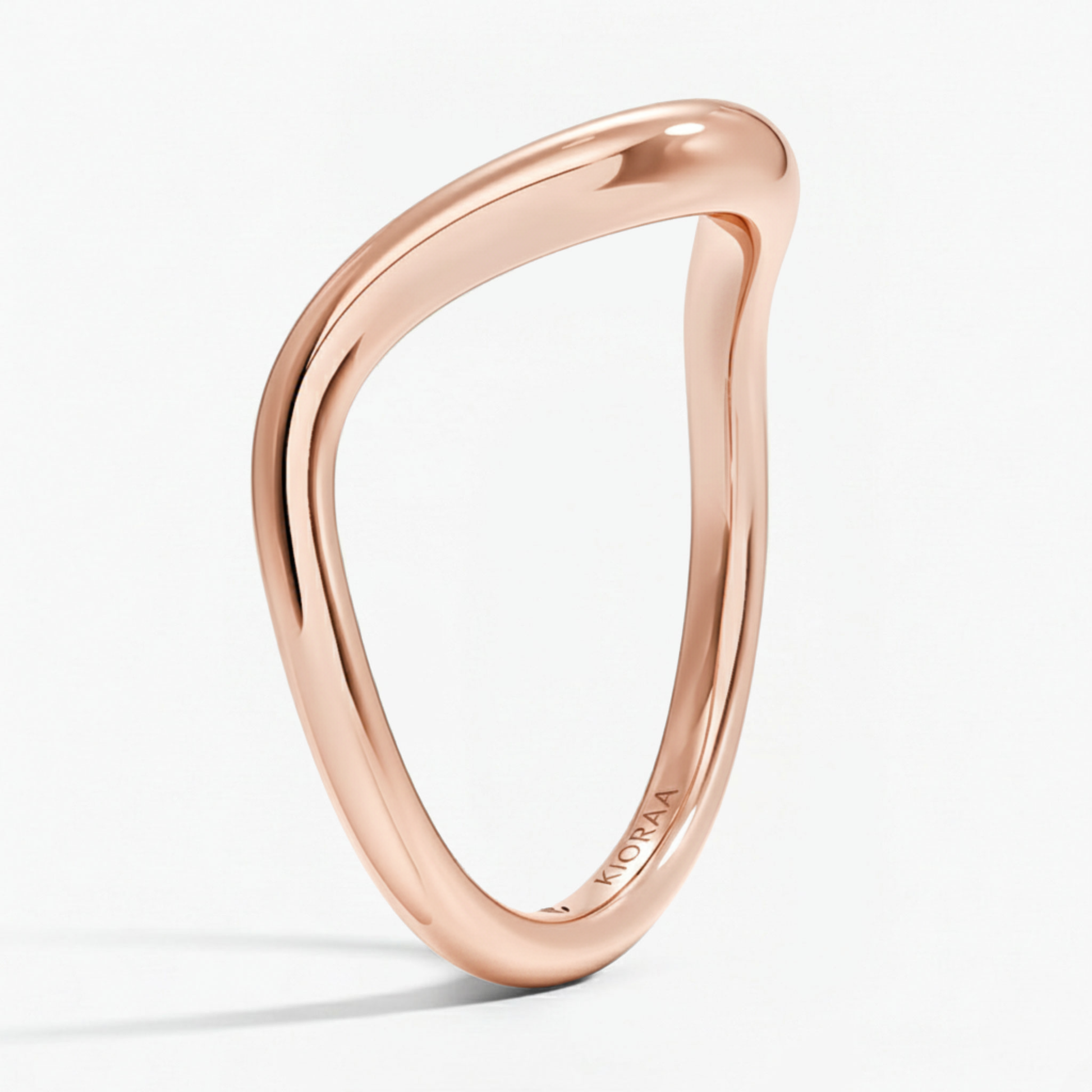 Curve Chevron Wedding Band