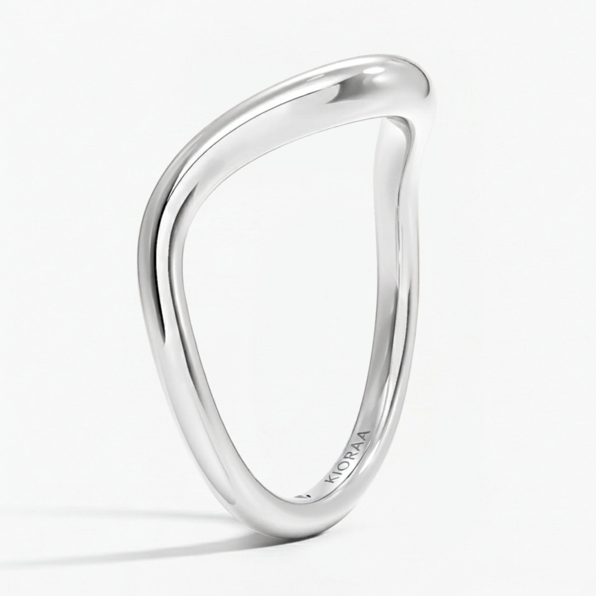 Curve Chevron Wedding Band