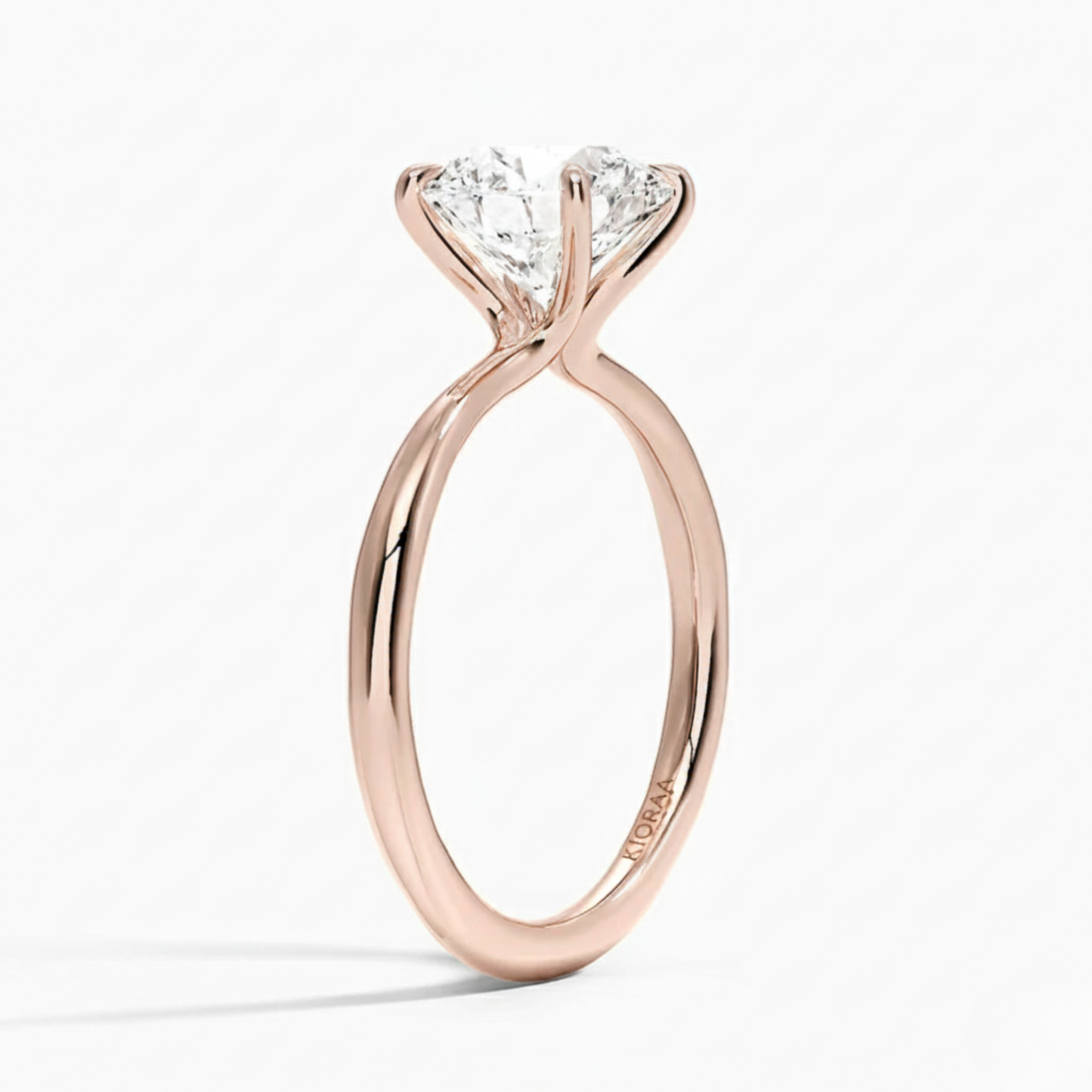 Round Cut Solitair Diamond Engagement Ring