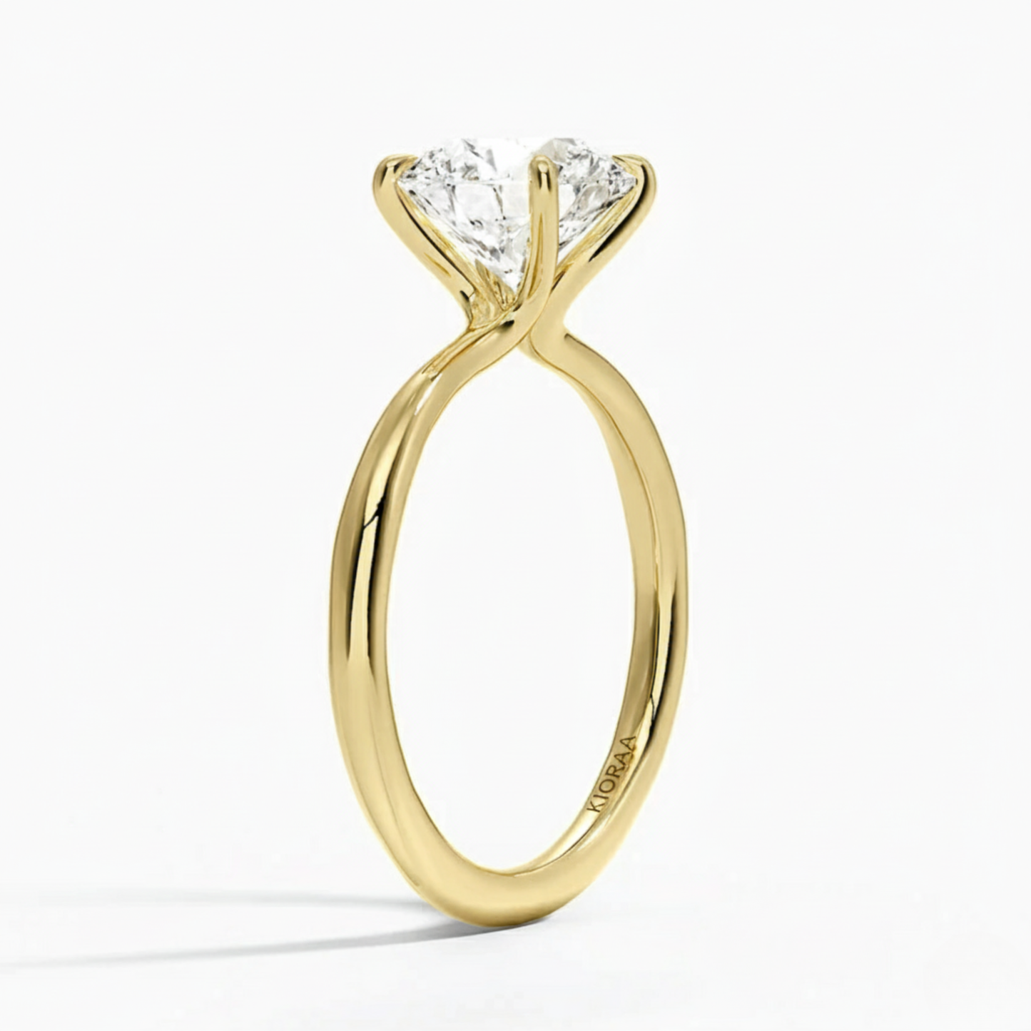 Round Cut Solitair Diamond Engagement Ring