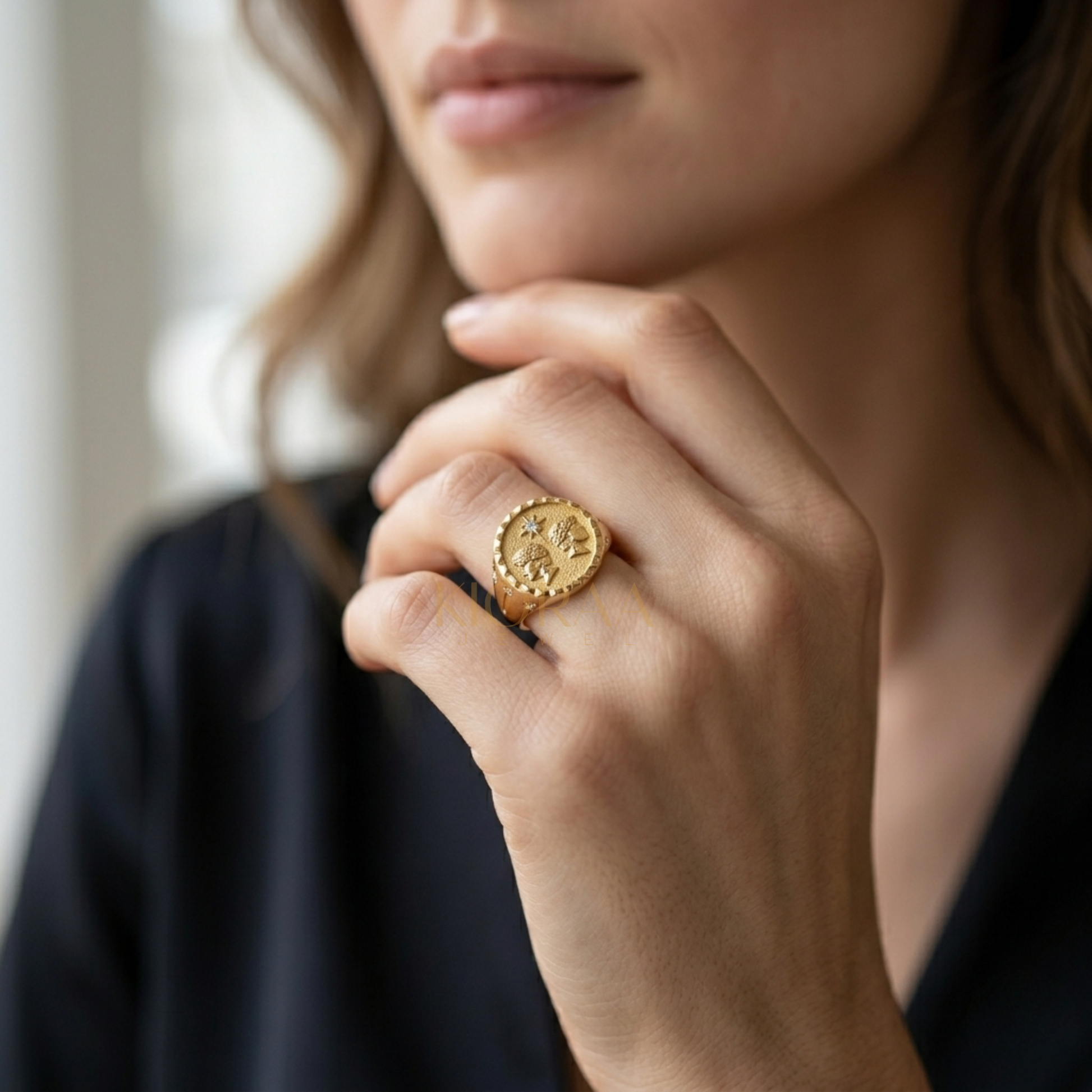 Gemini Zodiac Icon Signet Diamond Ring