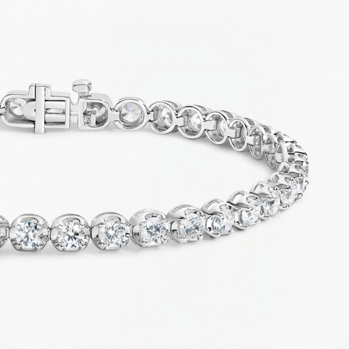 Round Lab Grown Diamond Tennis Bracelet