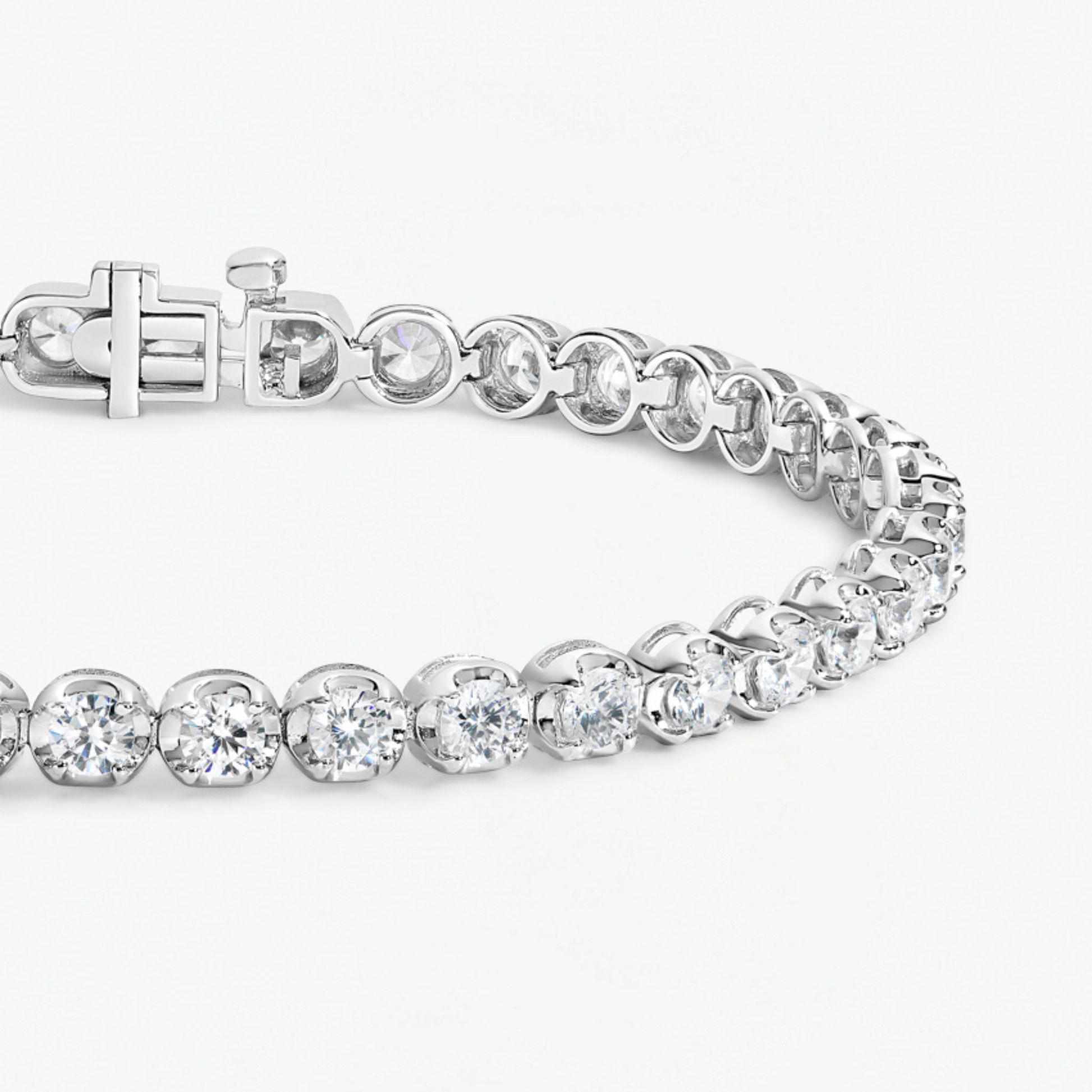 Round Lab Grown Diamond Tennis Bracelet