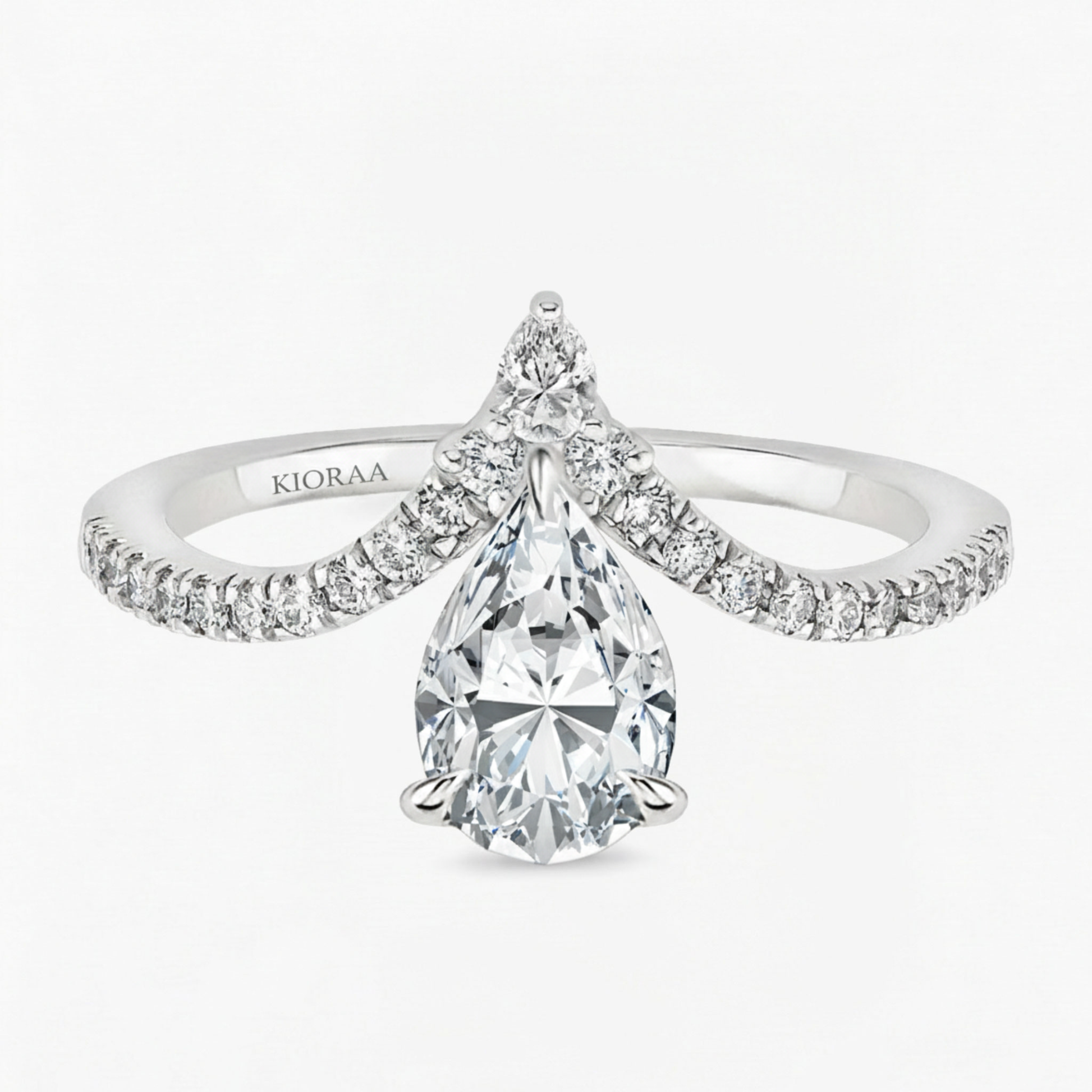 Pear Shape Engagement Ring With Round Cut V Shaped Eternity Wedding Band