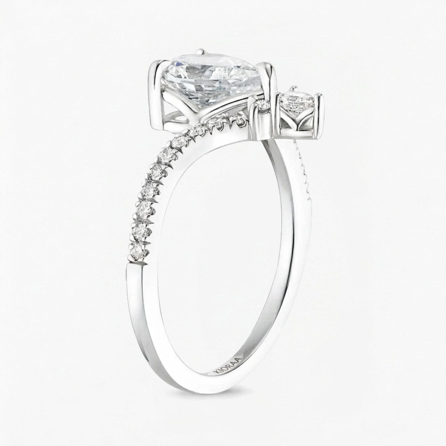Pear Shape Engagement Ring With Round Cut V Shaped Eternity Wedding Band