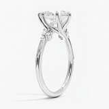 Pear Shape Vintage  Engagement Ring, thumbnail 8