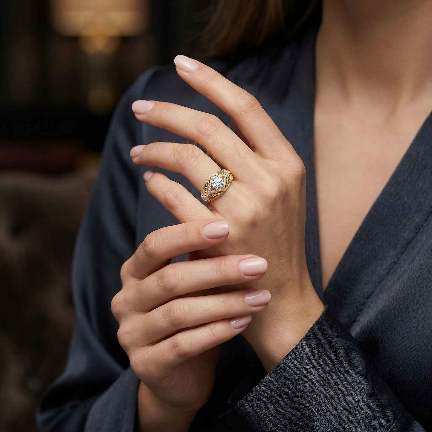 Round Shape Lab Grown Diamond Vintage Engagement Ring