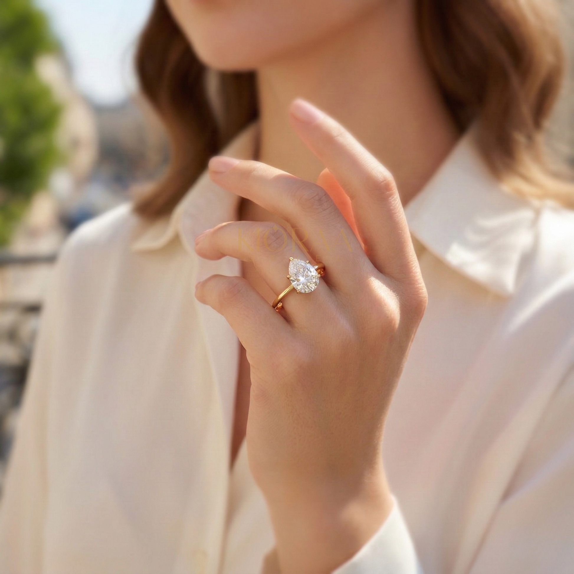 Classic Simple Pear  Solitaire Engagement Ring