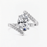 Oval Diamond Wings Engagement Ring, thumbnail 4
