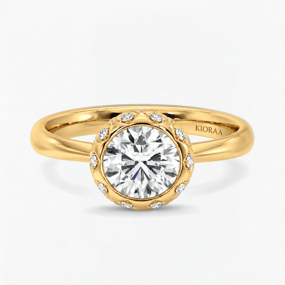 Round Majestique Halo Diamond Ring