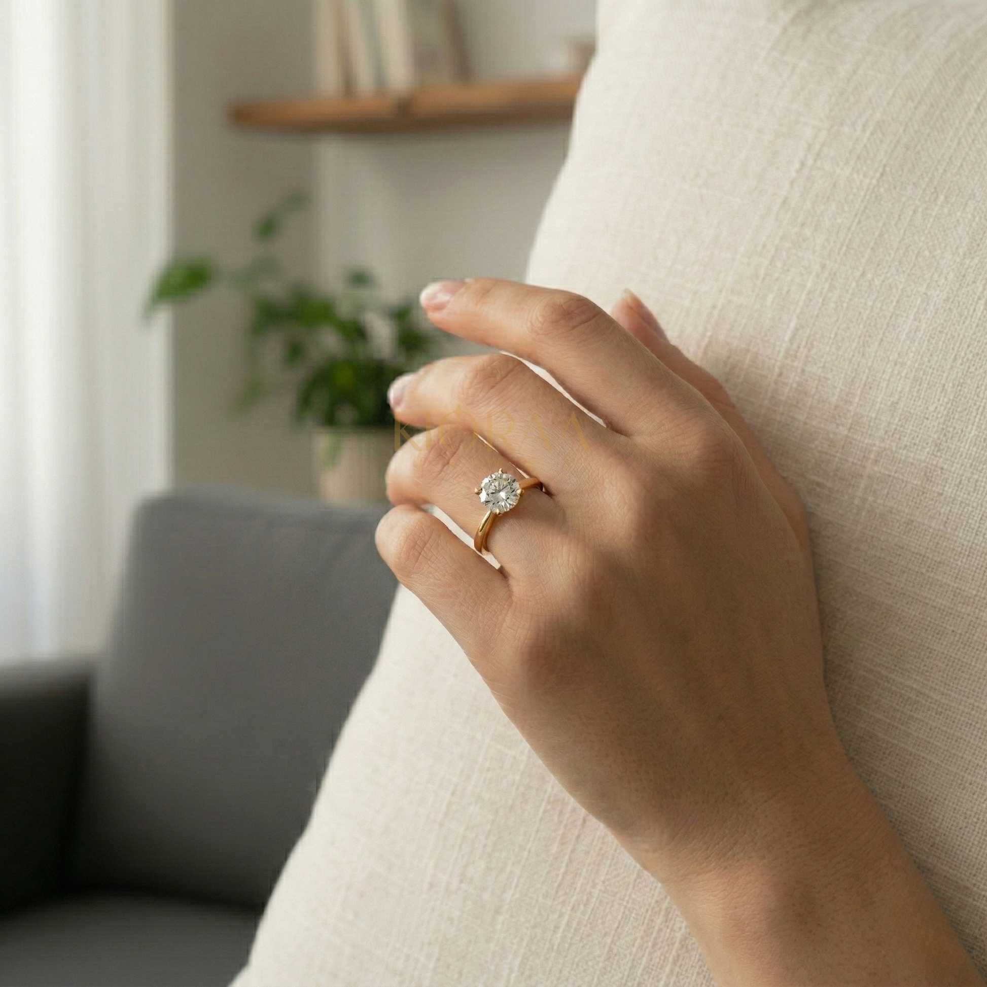 Round Diamond Solitaire Engagement Ring
