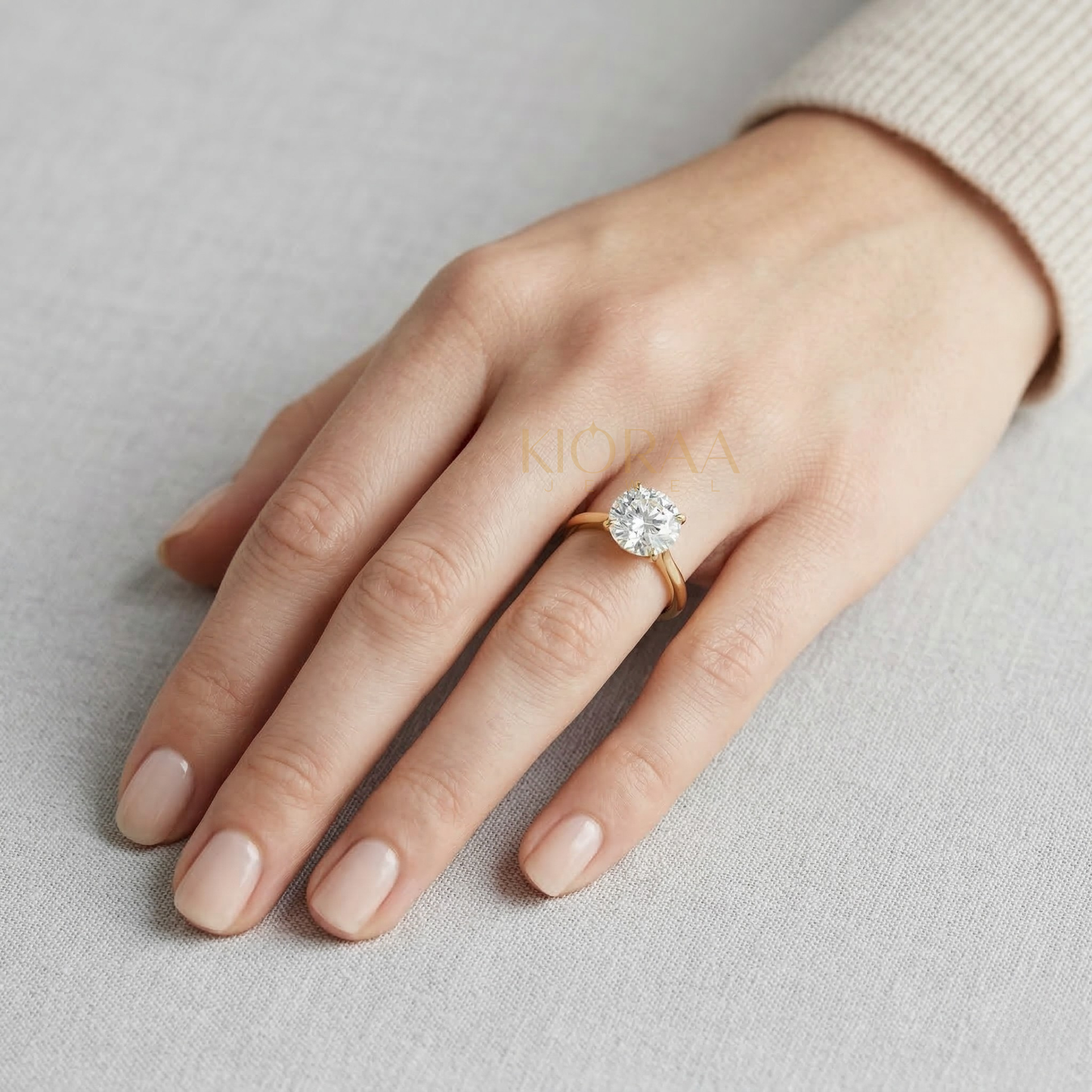 Brilliant Round Solitaire Engagement Ring