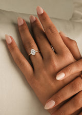Oval Diamond Solitaire Engagement Ring, thumbnail 2