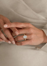 Classic Twist Oval Diamond Halo Engagement Ring, thumbnail 2