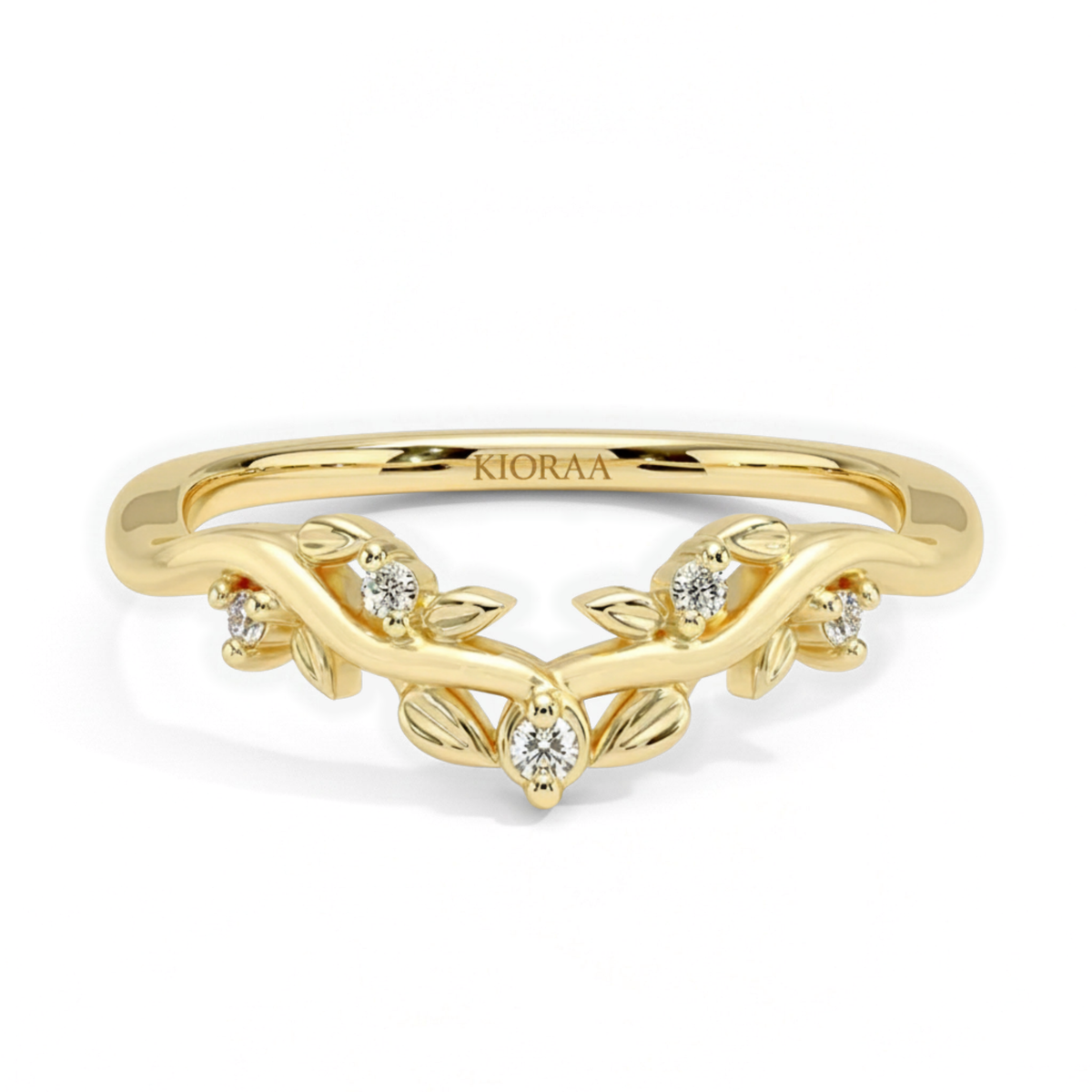 Round Cut Nature Inspired Leaf Wedding Band